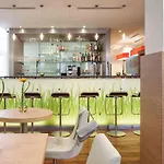 ibis Hotel Düsseldorf Hauptbahnhof